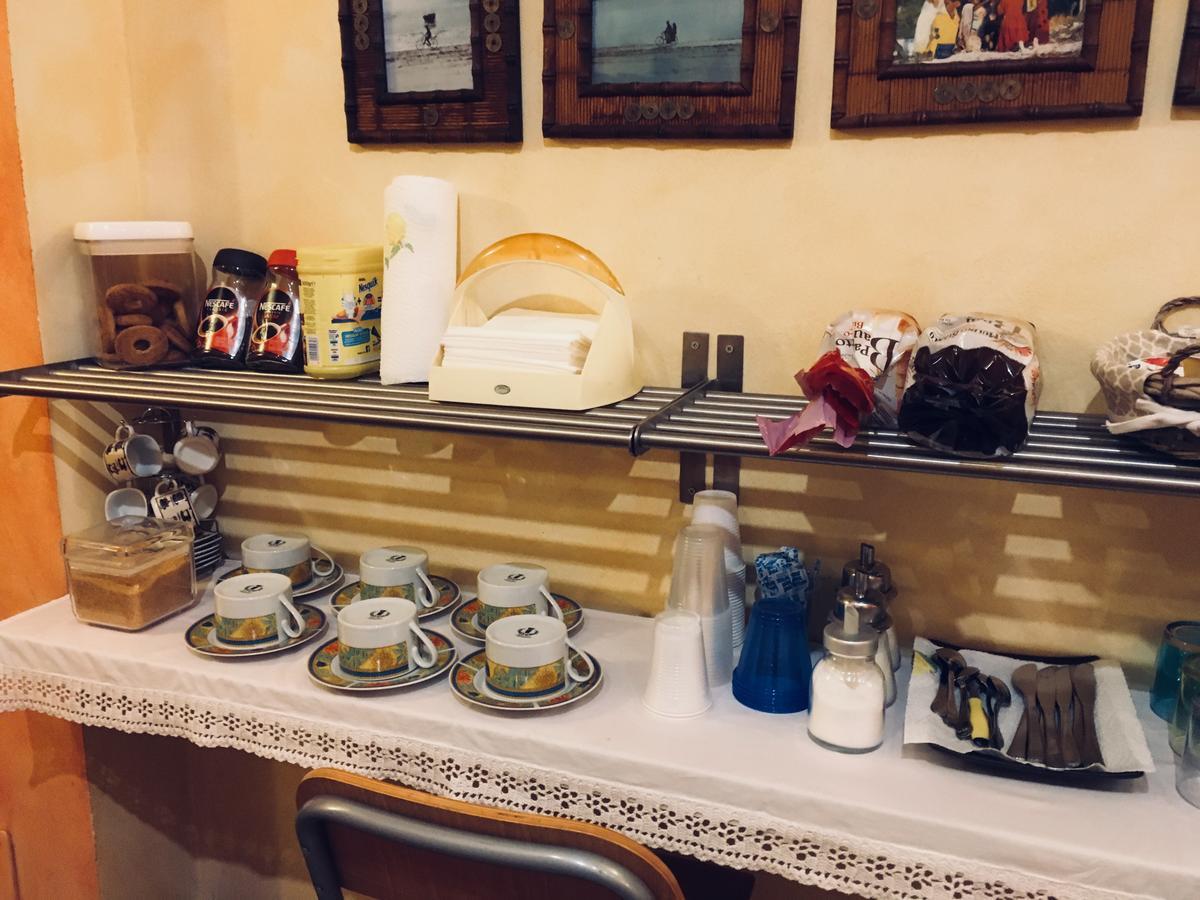 Momi Bed And Breakfast ローマ エクステリア 写真
